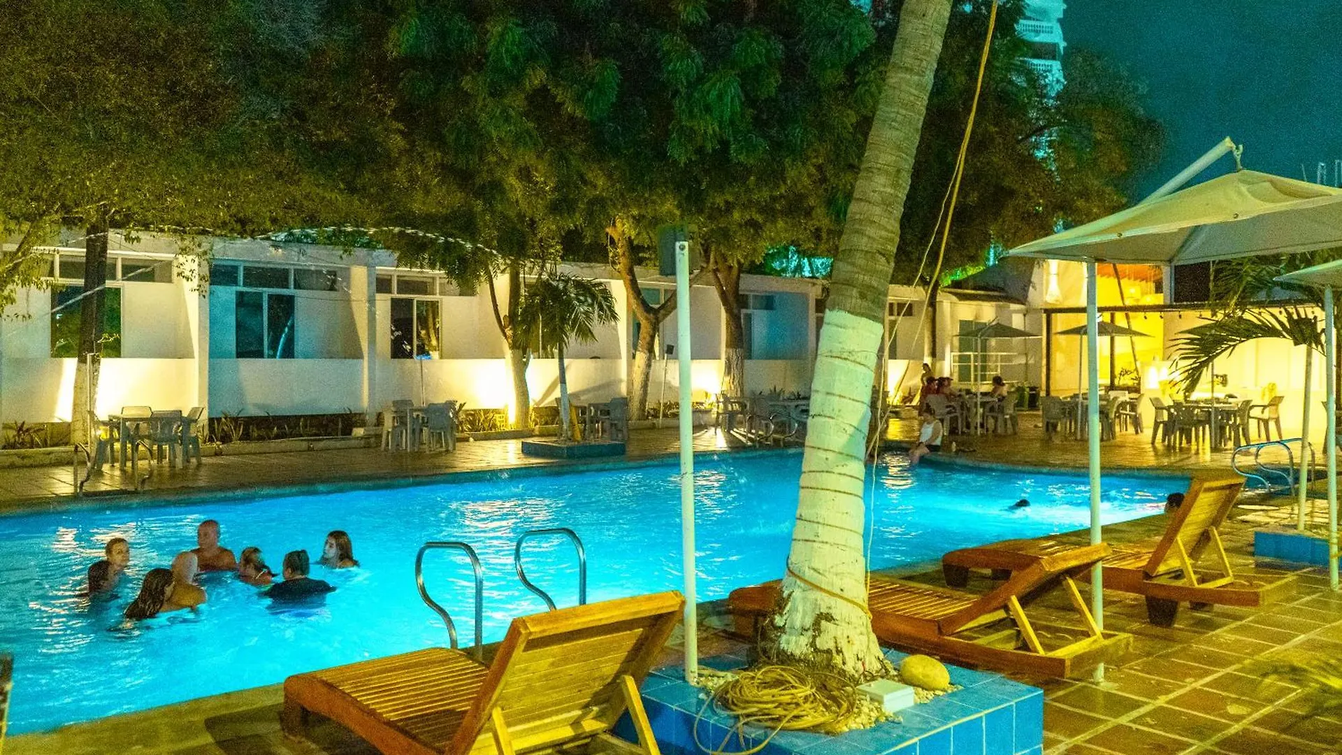 סנטה מרתה Hotel Rodadero Beach Blue 0*, סנטה מרתה קולומביה